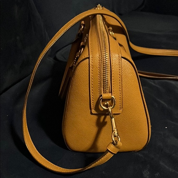 Coach Tan Leather Satchel with Gold Hardware - Picture 2 of 6